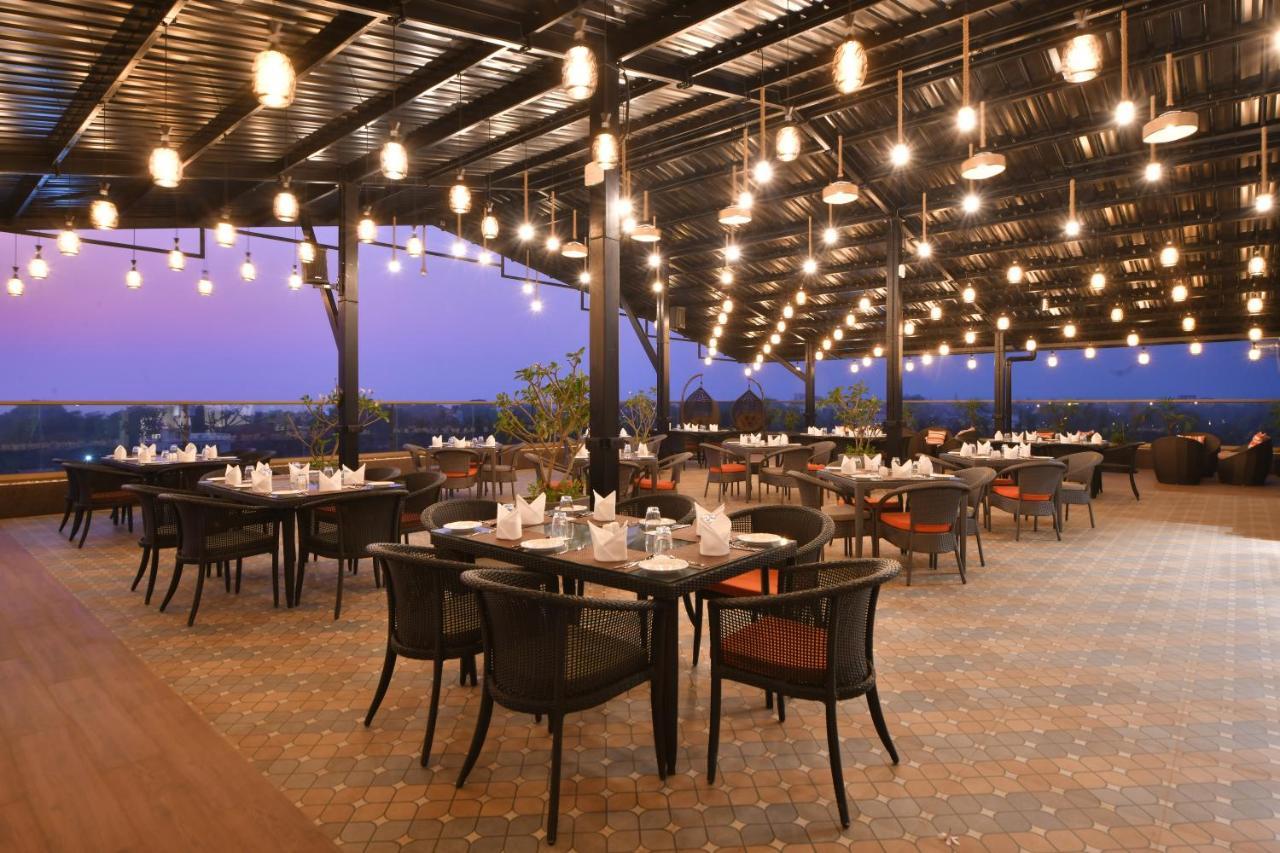 The Fern Habitat, Candolim, Goa Esterno foto